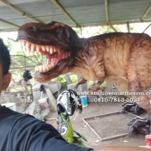 Pengrajin Patung Resin Produsen Patung Dekorasi Produsen Patung Fiber